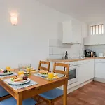310 Great Location In Americas, Sea Front! Appartement *