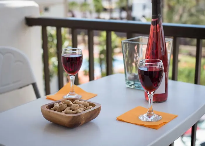 Apartment 310 Great Location In Americas, Sea Front! Playa de las Américas