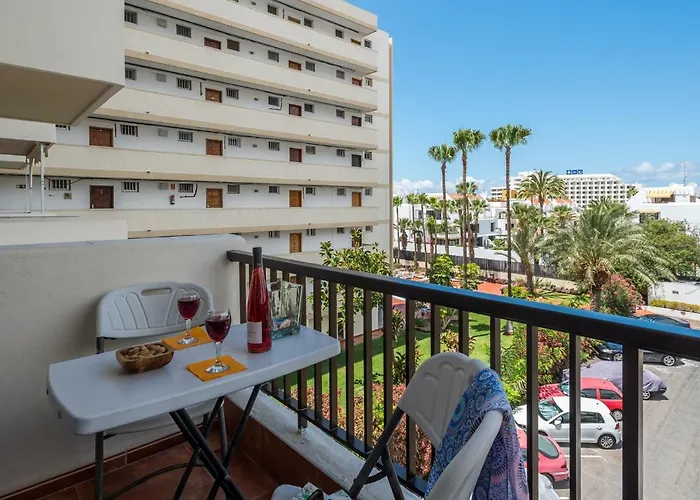 310 Great Location In Americas, Sea Front! Apartment *